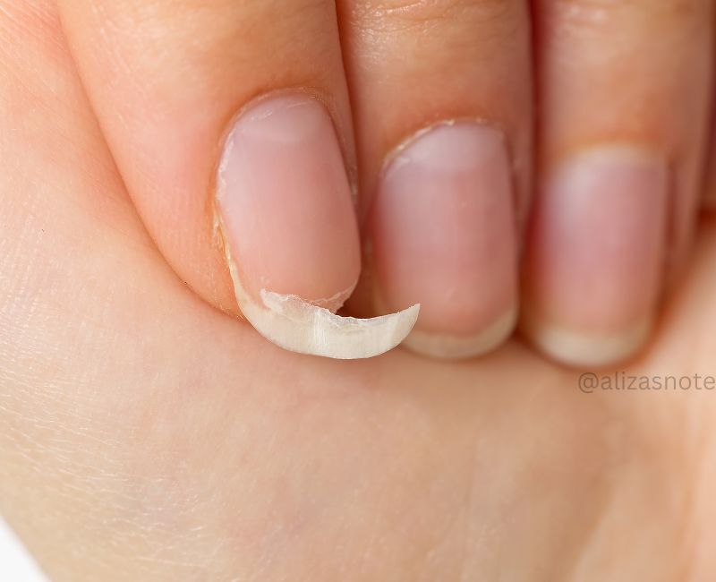 How To Fix A Broken Nail With A Tea Bag