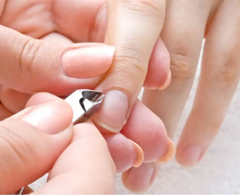 How To Soothe Nails After Acrylics